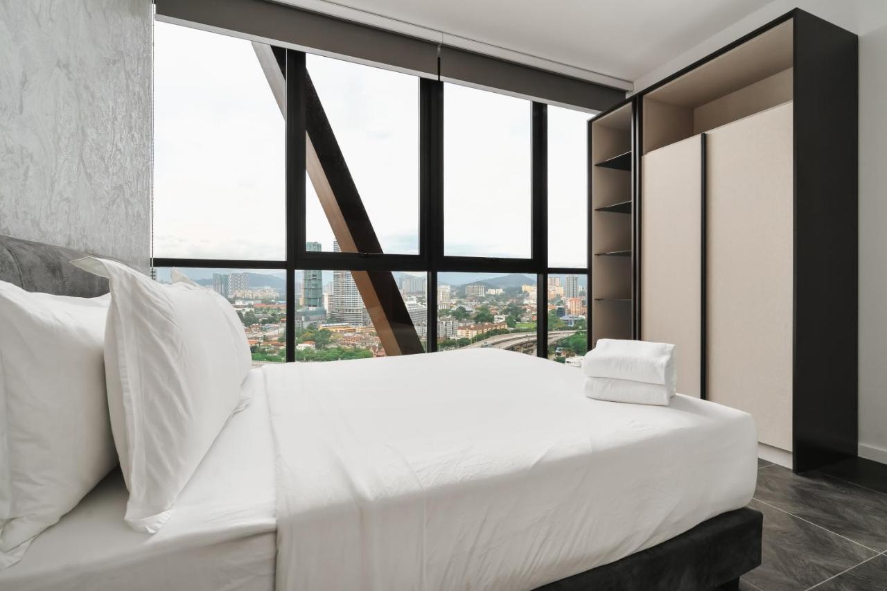 Scarletz Klcc Apartments By Soulasia Kuala Lumpur Exteriör bild